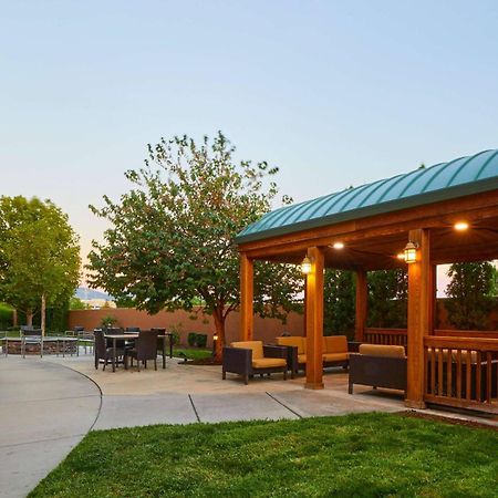 Hotel Courtyard Medford Airport Exterior foto